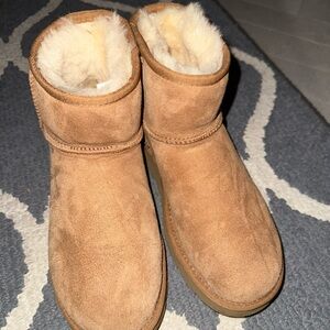 UGG Chestnut Suede Boots with Shearling